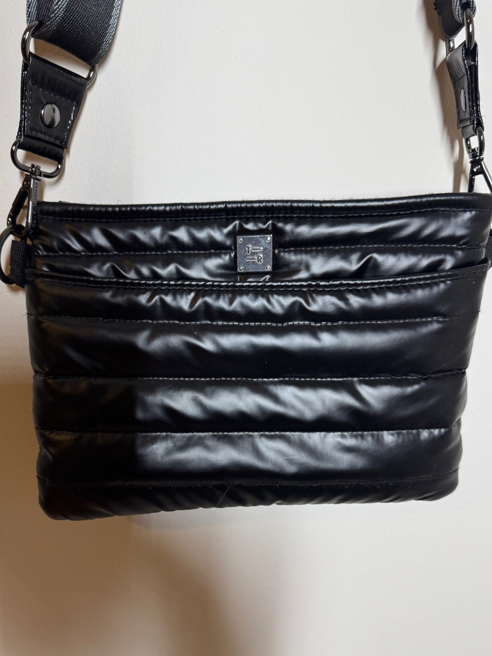 THINK ROYLN Women's Quilted Crossbody Bum Bag Small Blue Pearl Indigo NWT - Picture 3 of 11